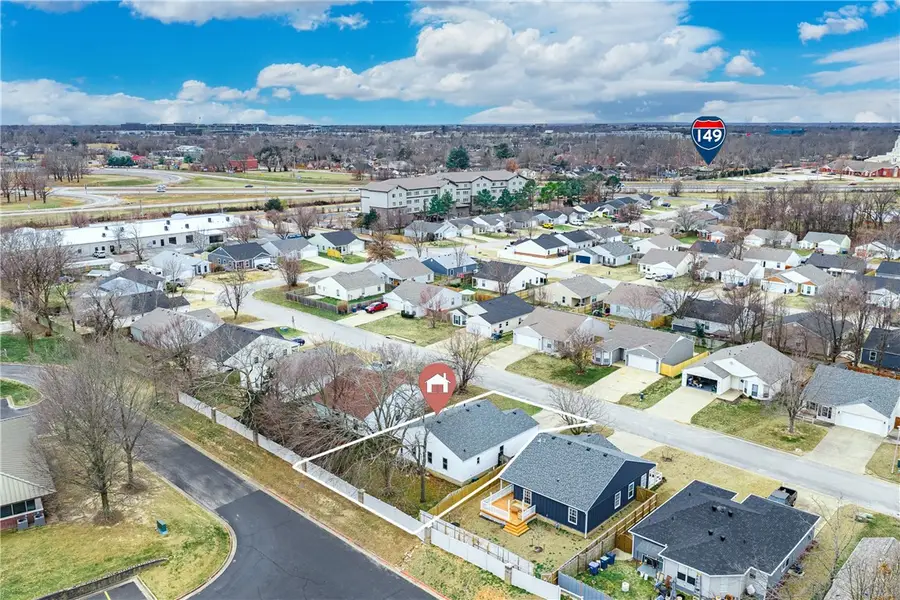 1210 Spring Street, Bentonville, AR 72712 - Image #2