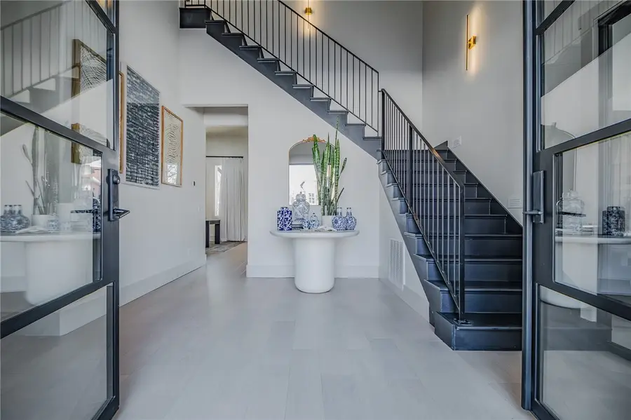 46 W Buckingham Drive, Rogers, AR 72758 - Image #2