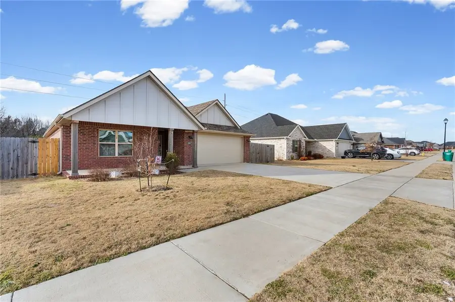 1011 Hampton Street, Tontitown, AR 72762 - Image #2