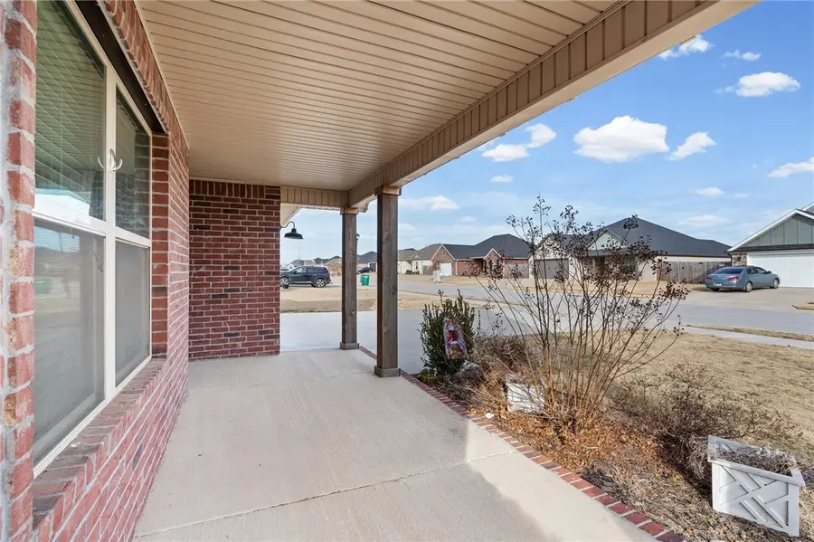 1011 Hampton Street, Tontitown, AR 72762 - Image #3