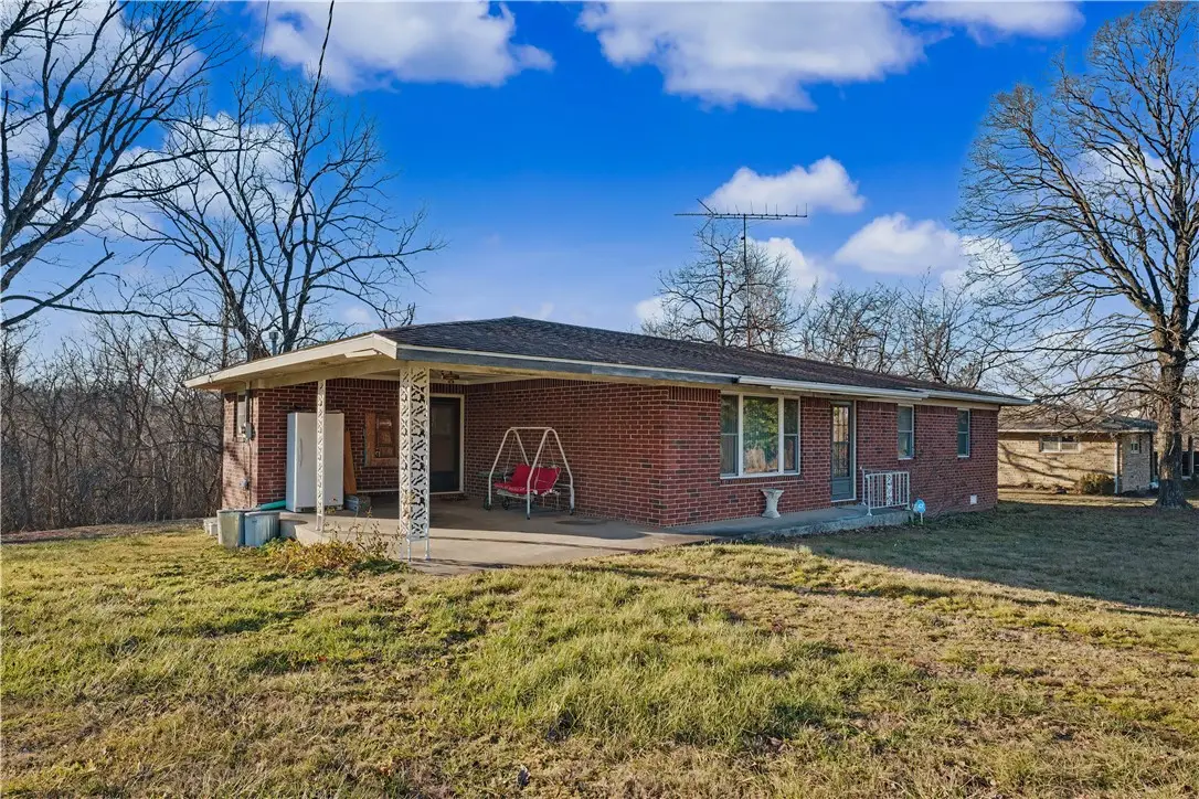 14907 N Oak Street, Garfield, AR 72732 - Image #1
