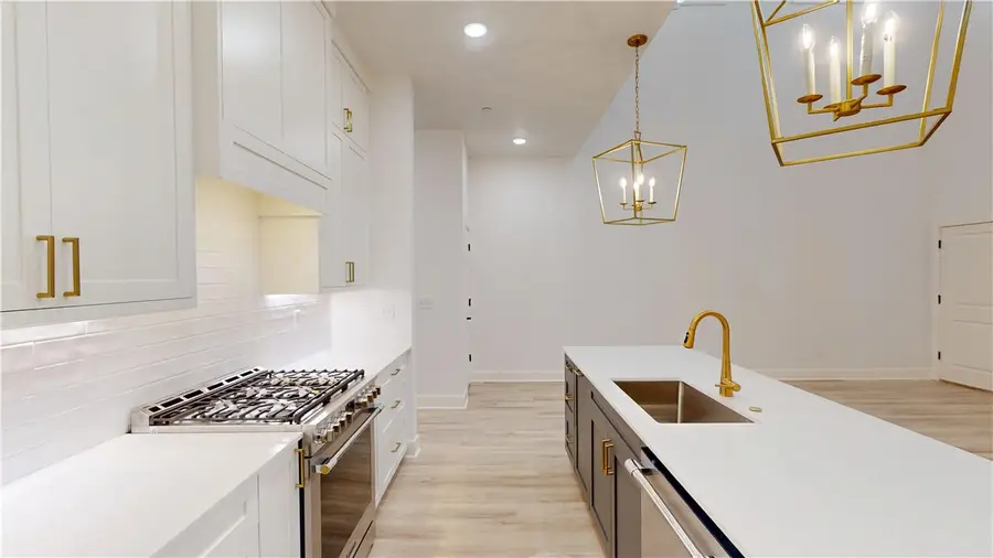 5916 S Bellview Road, Rogers, AR 72758 - Image #3