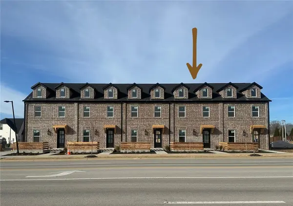 5904 S Bellview Road, Rogers, AR 72758