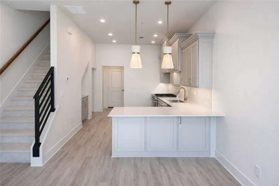 2607 S 30th Place, Rogers, AR 72758 - Image #2