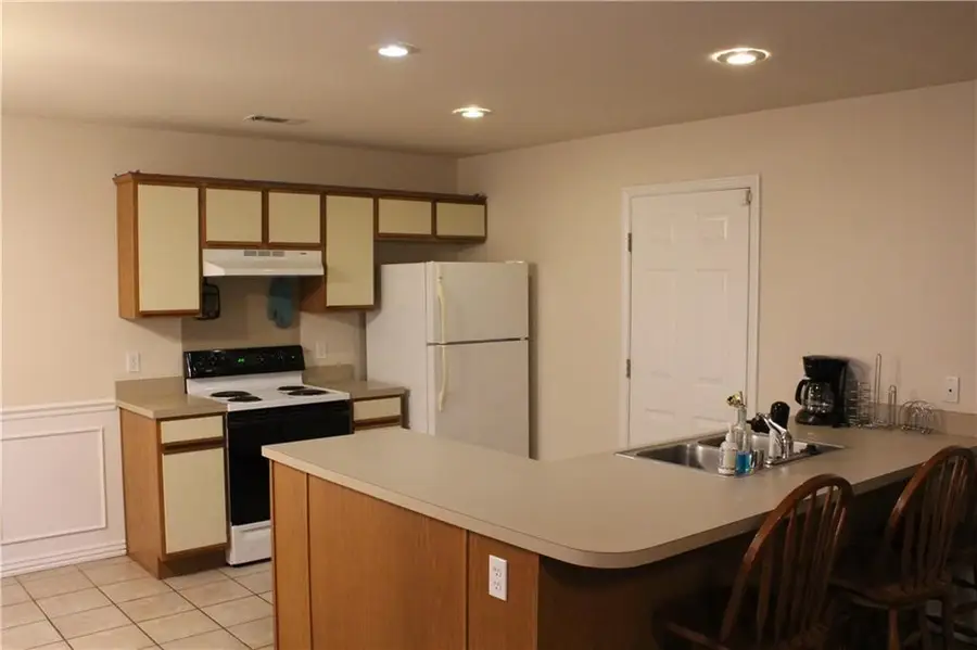 856 Peachtree Drive, Fayetteville, AR 72703 - Image #3