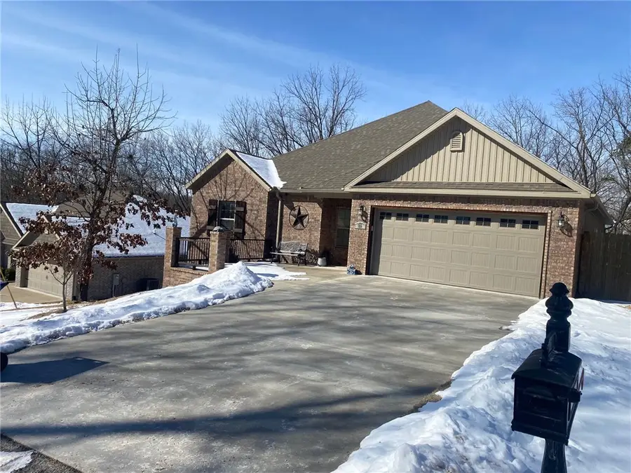 26 Overton Drive, Bella Vista, AR 72714 - Image #3