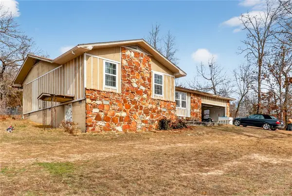 901 Lynwood Avenue, Horseshoe Bend, AR 72512