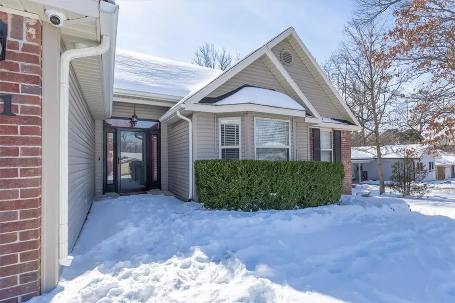 11 Cumbrian Drive, Bella Vista, AR 72714 - Image #2