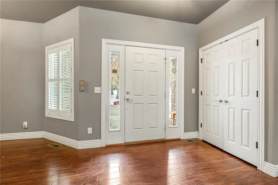 24 Kirkliston Lane, Bella Vista, AR 72715 - Image #2