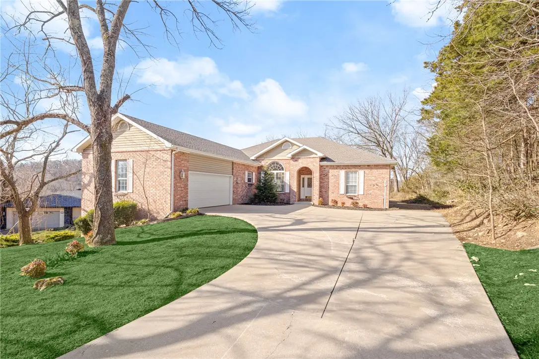 31 Dalton Drive, Bella Vista, AR 72714 - Image #1