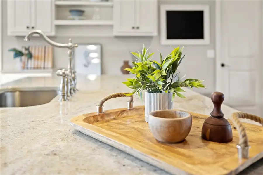 95 Bella Vista Road, Berryville, AR 72616 - Image #2