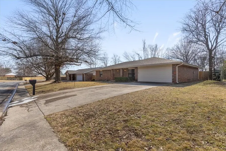 4102 Brant Drive, Springdale, AR 72762 - #3