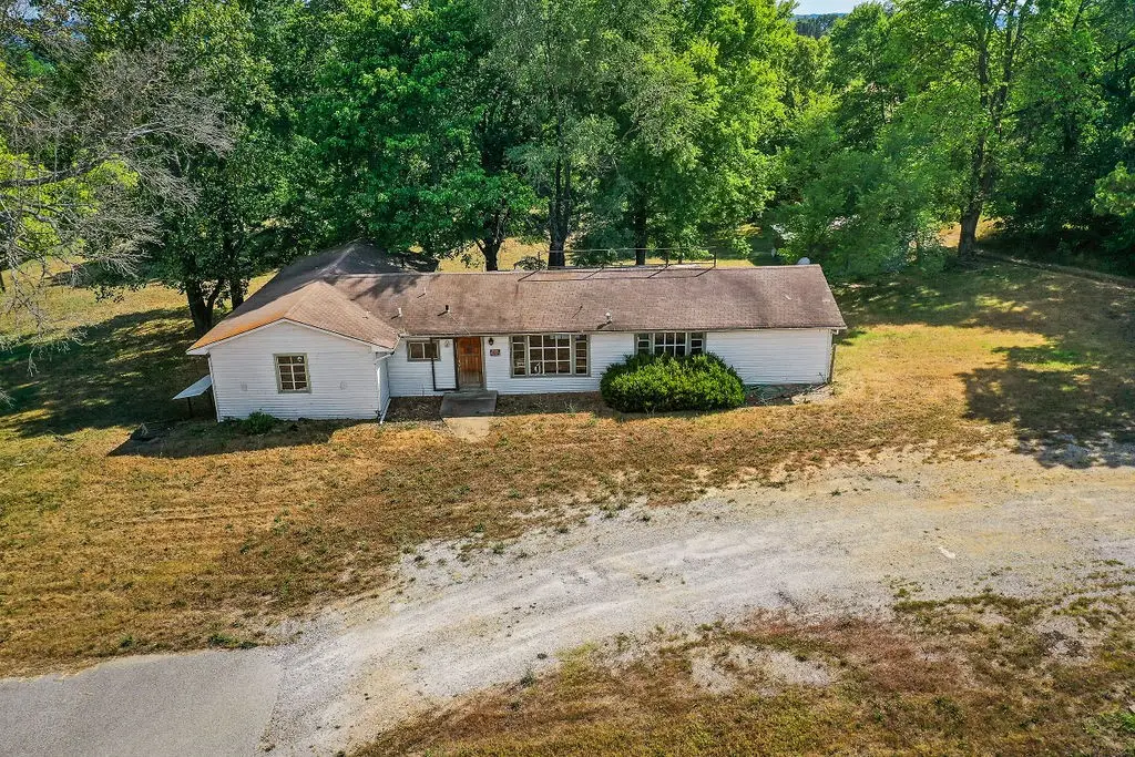 1069 W Highway 62, Berryville, AR 72616 - Image #1