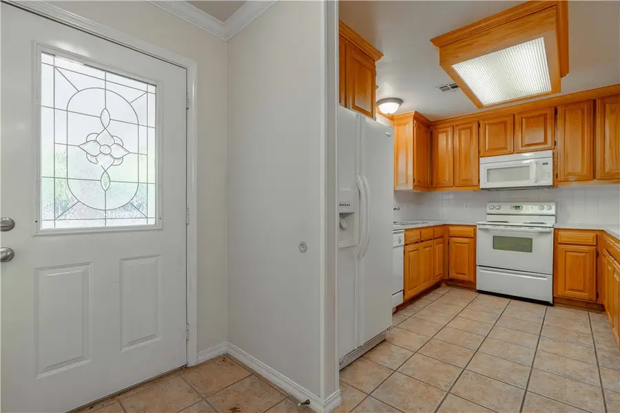 2580 & 2582 E Kantz Drive, Fayetteville, AR 72703 - Image #2