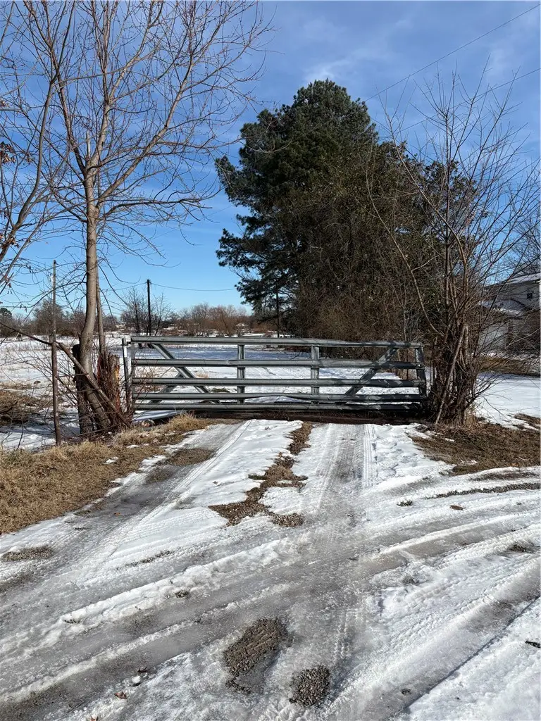 311, Green Forest, AR 72638 - #1