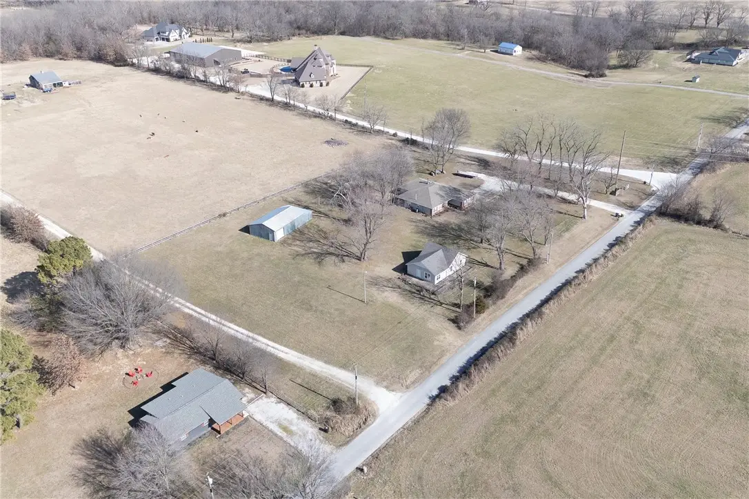 13022 Gibson Hill Road, Farmington, AR 72730 - Image #1