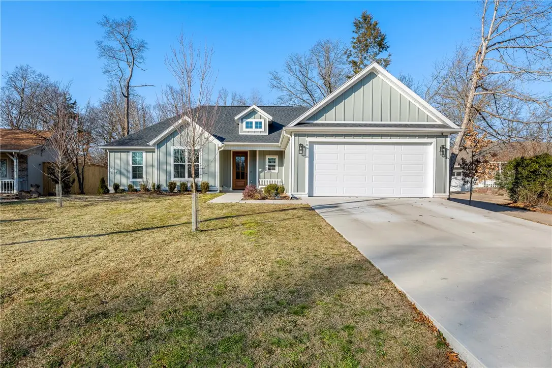 18 Merritt Drive, Bella Vista, AR 72714 - #1