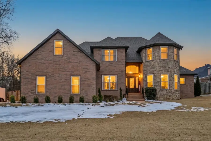 4367 W American Drive, Fayetteville, AR 72704 - Image #2