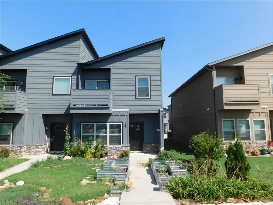 2240 W Moore Lane, Fayetteville, AR 72704 - Image #2