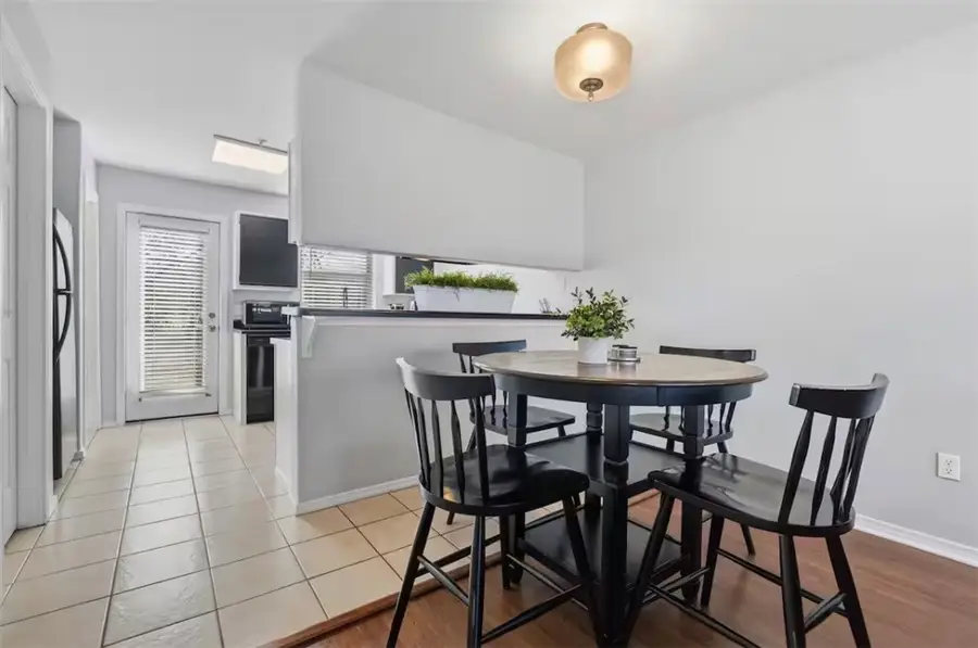 1850 N Scull Creek Drive, Fayetteville, AR 72703 - Image #3