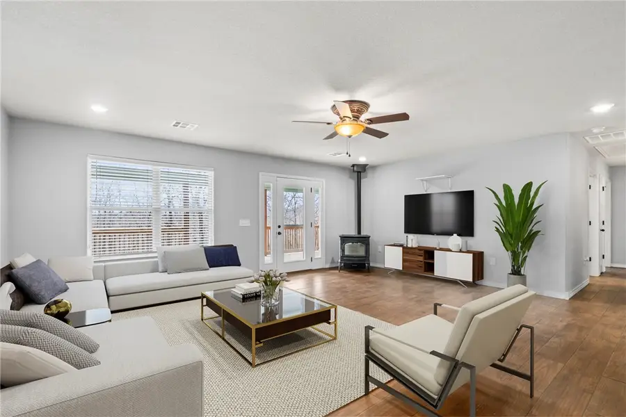 10704 N Jackson Highway, Lincoln, AR 72744 - #3