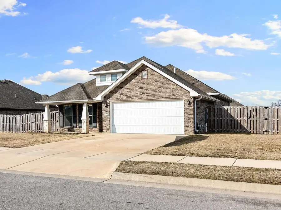 2402 England Lane, Pea Ridge, AR 72751 - #2