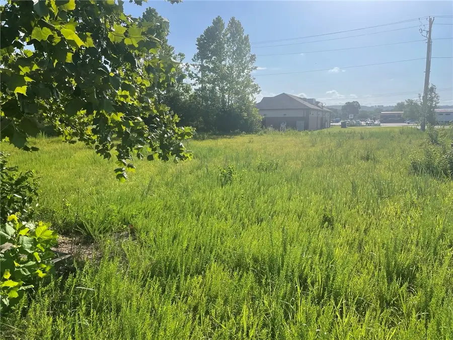 2119 N Center Street, Elkins, AR 72701 - #2