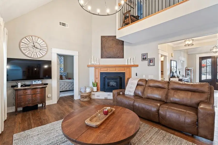 8047 Tillys Hill Road, Decatur, AR 72722 - Image #3