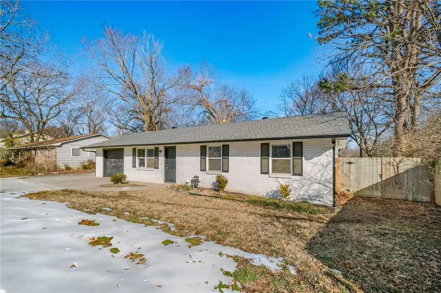 966 W Sycamore Street, Fayetteville, AR 72703 - Image #3