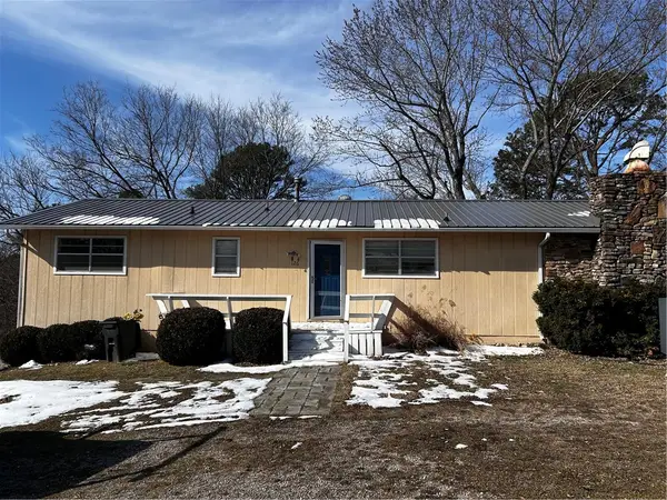 126 Shelton Drive, Eureka Springs, AR 72632