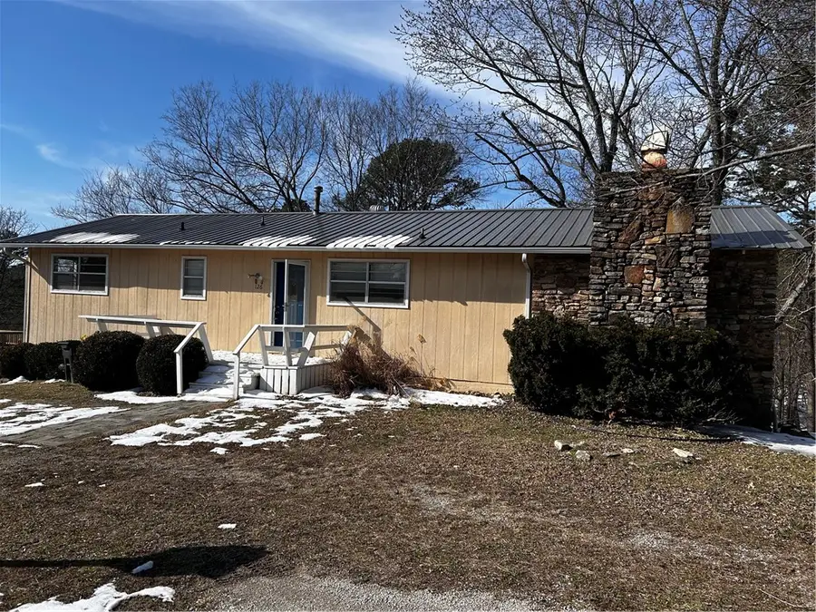 126 Shelton Drive, Eureka Springs, AR 72632 - Image #2
