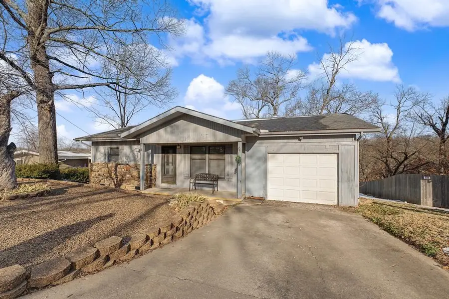 10 Brightling Lane, Bella Vista, AR 72715 - Image #2