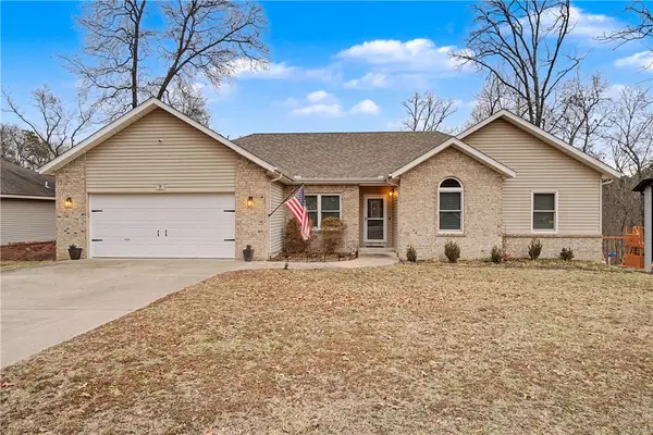 7 Shropshire Drive, Bella Vista, AR 72714