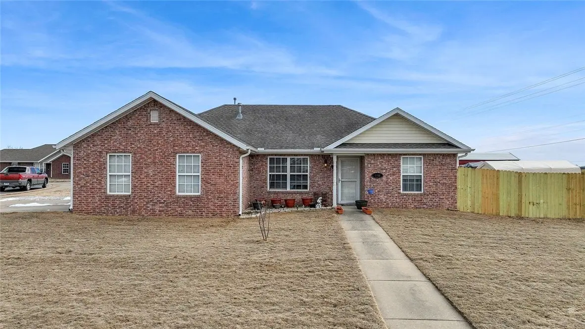140 Washburn Drive, Pea Ridge, AR 72751 - Image #1