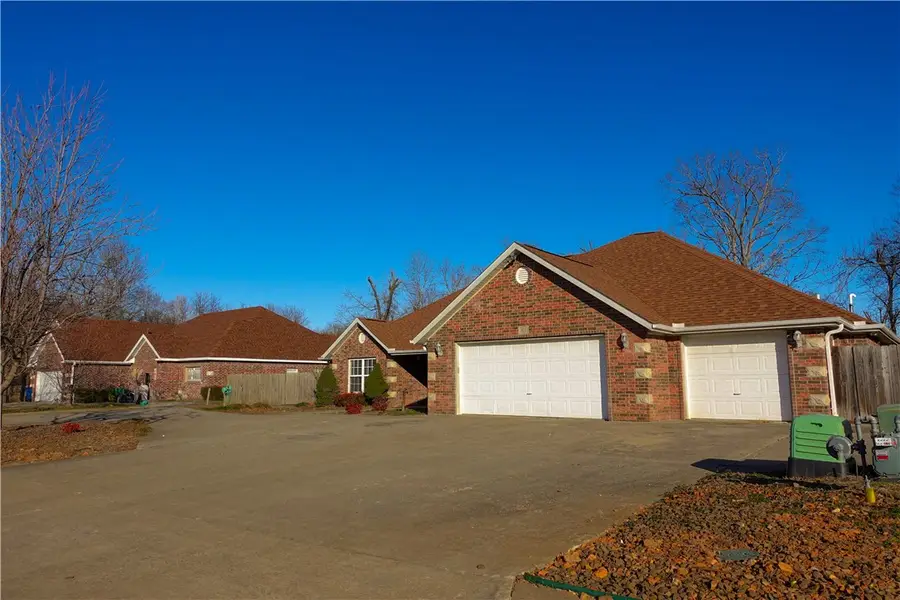 503 Tunbridge Drive, Bentonville, AR 72712 - Image #2