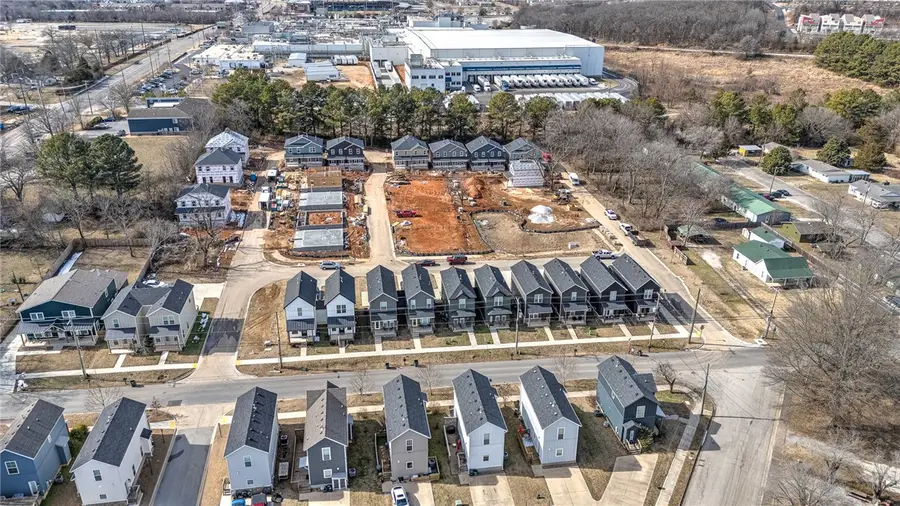 1362 S Yampa Bend, Fayetteville, AR 72701 - Image #3