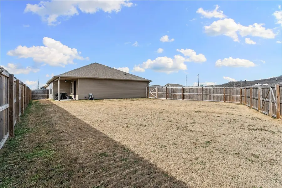 1061 E Bunting Street, Fayetteville, AR 72701 - #2