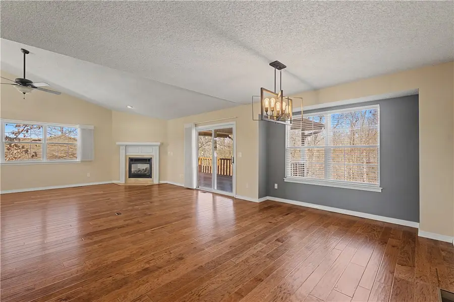 16 Dunvegan Lane, Bella Vista, AR 72715 - #2