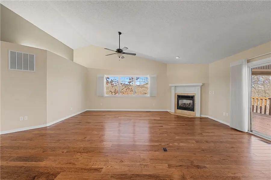 16 Dunvegan Lane, Bella Vista, AR 72715 - #3