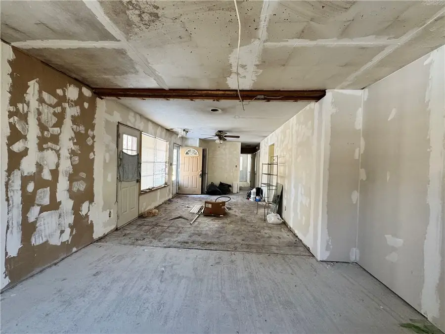 2305 Cottonwood Place, Springdale, AR 727 - #2