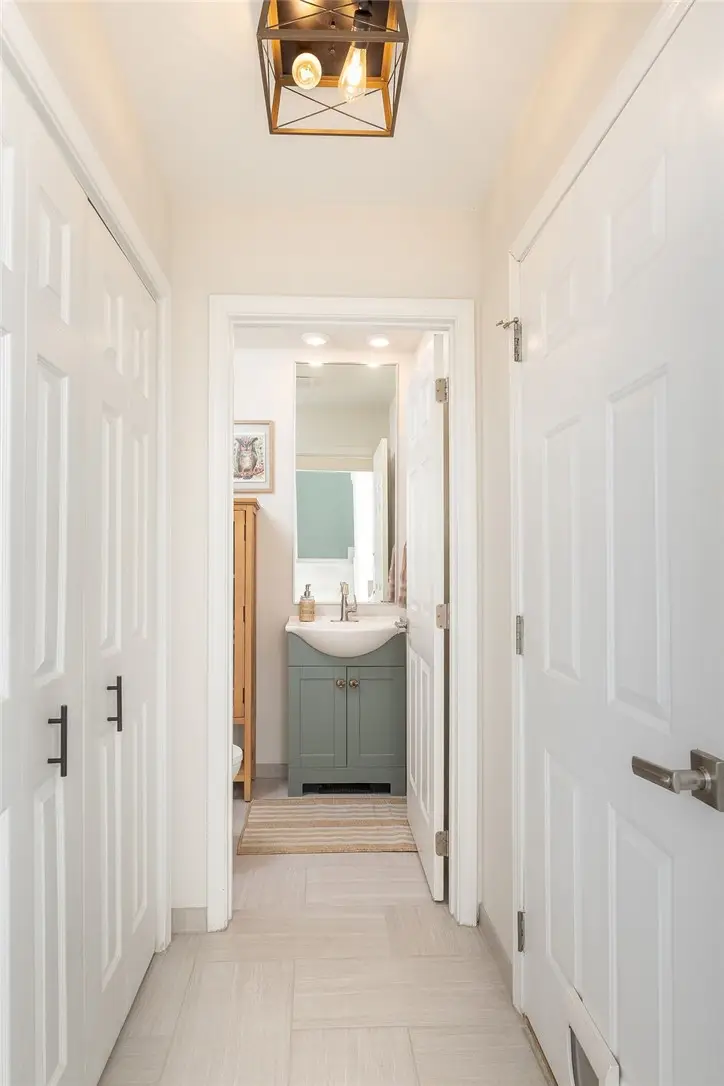 2411 N Bronze Tree Drive, Fayetteville, AR 72703 - Image #3