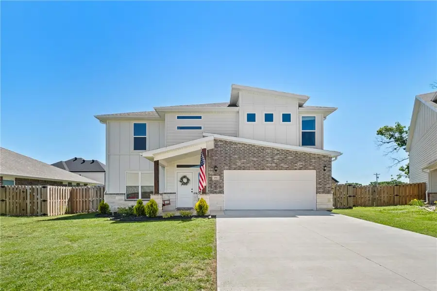 571 Stoneseed Street, Centerton, AR 72719 - Image #2