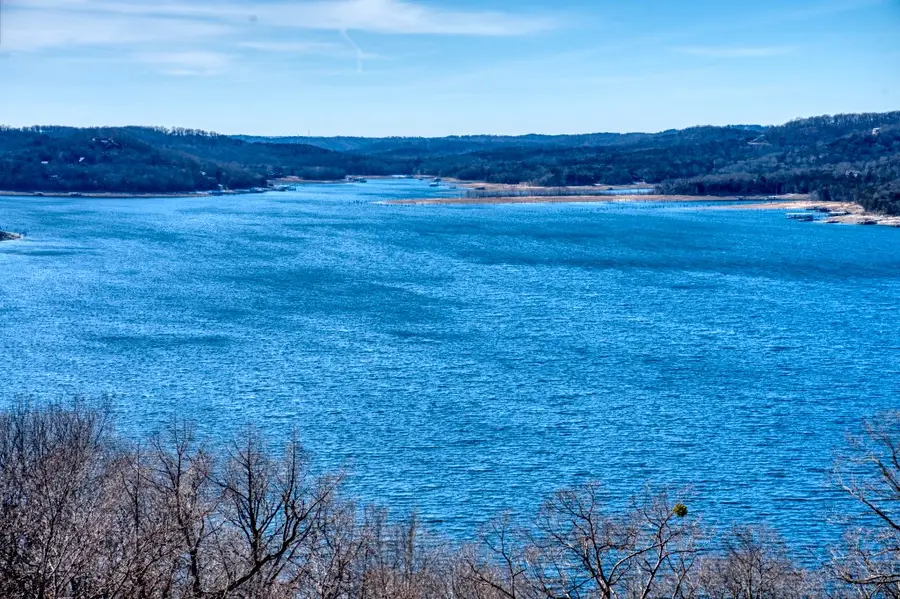 18 The Pointe Drive, Eureka Springs, AR 72631 - #2