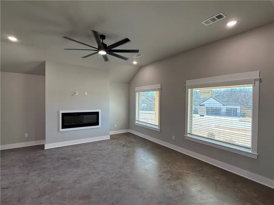 76 W Watson Lane, Farmington, AR 72730 - Image #2