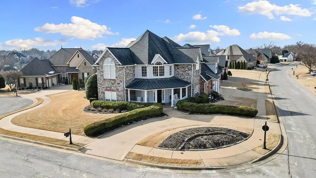 5226 S Waterford Place Court, Rogers, AR 72758 - #1