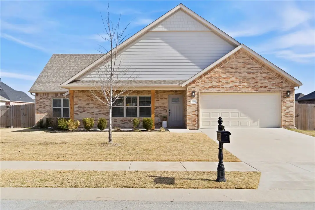 1266 Cassia Street, Tontitown, AR 72762 - #1