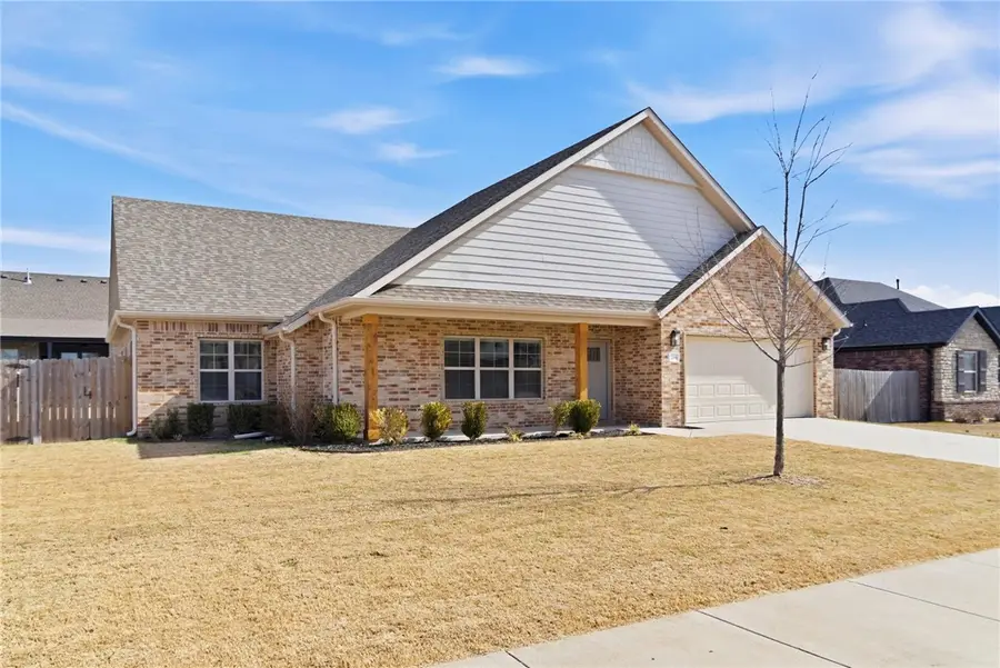 1266 Cassia Street, Tontitown, AR 72762 - #3