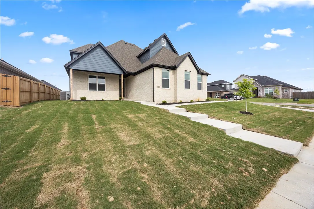 1241 Mammoth Street, Bentonville, AR 72713 - Image #1