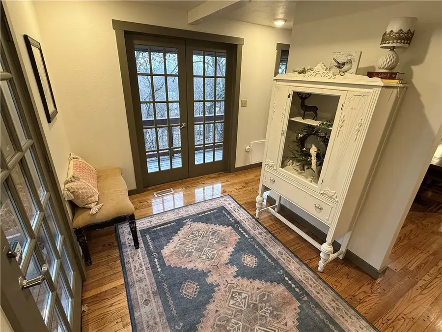 60 Crescent Drive, Eureka Springs, AR 72632 - Image #3