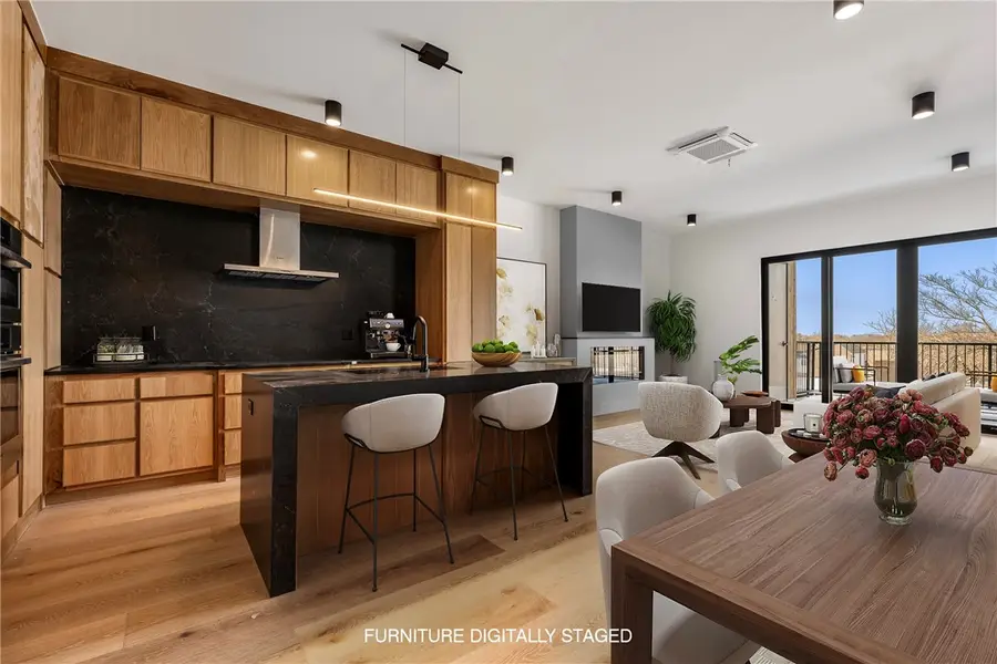 905 SE 4th Street #303, Bentonville, AR 72712 - #2